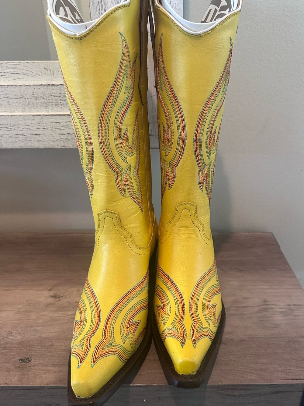 Planet Cowboy Psychedelic Yellow Original Cowboy Boots Size 6 NIB - Picture 4 of 7